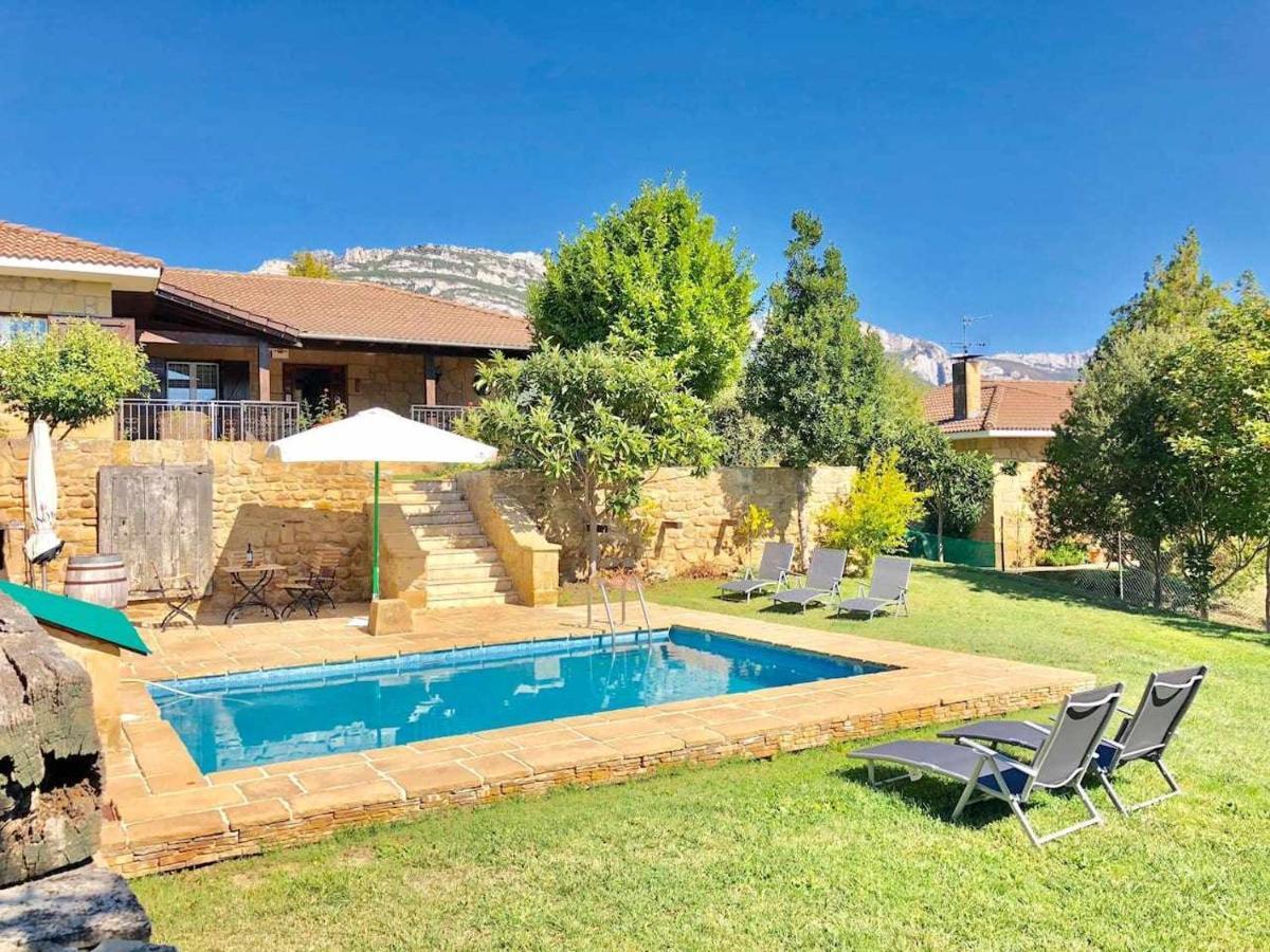 Sagastienea Villa Con Piscina Y Tenis En La Rioja Samaniego Ngoại thất bức ảnh