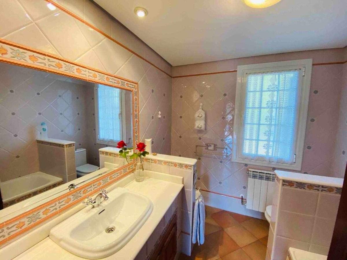 Sagastienea Villa Con Piscina Y Tenis En La Rioja Samaniego Ngoại thất bức ảnh